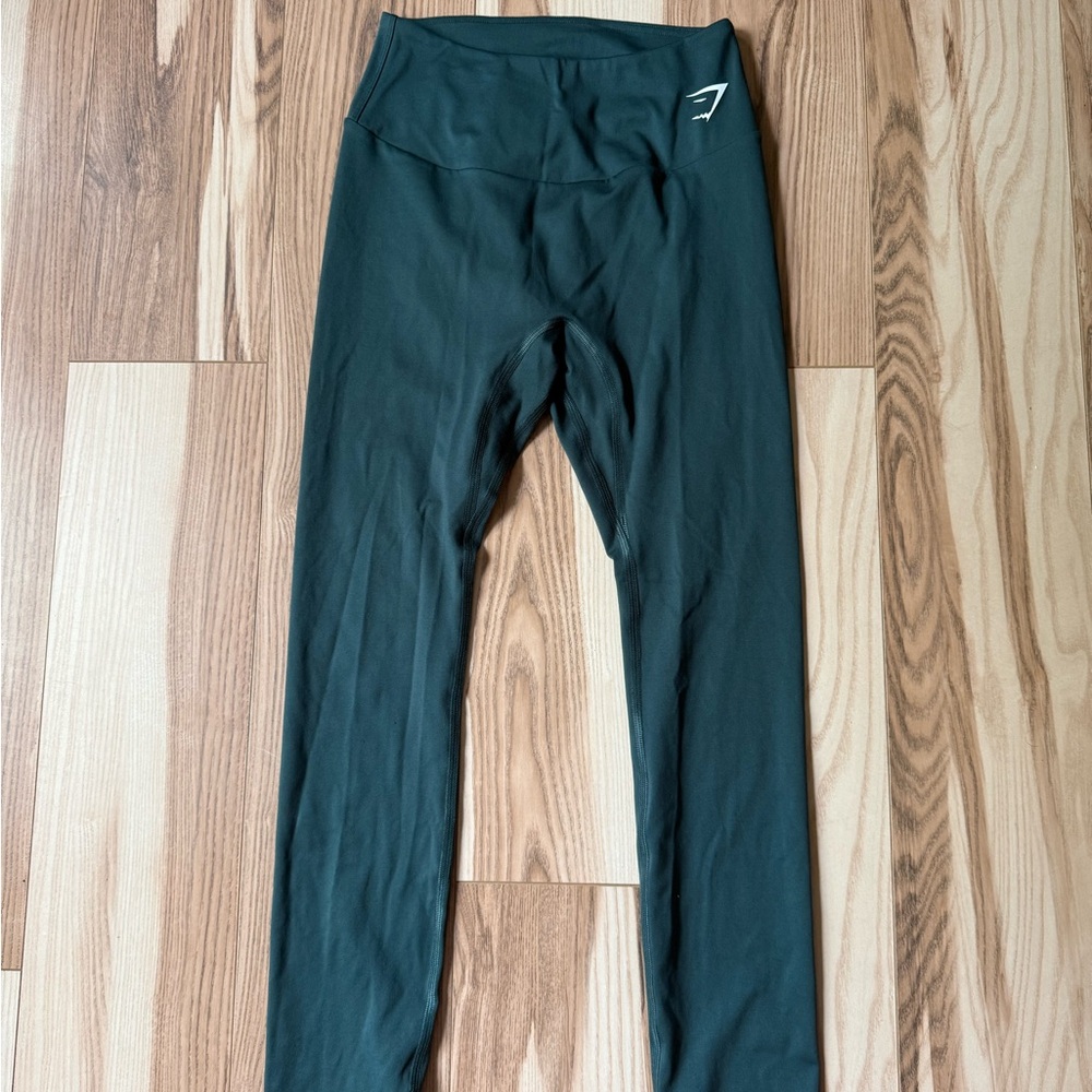 Women’s green Gymshark leggings